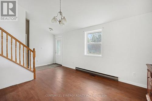 46 Blanchards Hill Road, Rideau Lakes, ON - Indoor Photo Showing Other Room