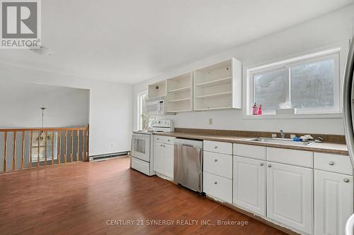 46 Blanchards Hill Road, Rideau Lakes, ON - Indoor Photo Showing Kitchen