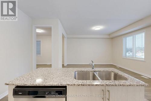 36 Hillcroft Way, Kawartha Lakes, ON - Indoor Photo Showing Kitchen With Double Sink