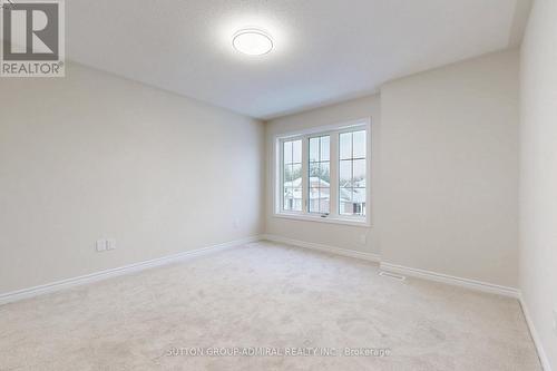 36 Hillcroft Way, Kawartha Lakes, ON - Indoor Photo Showing Other Room
