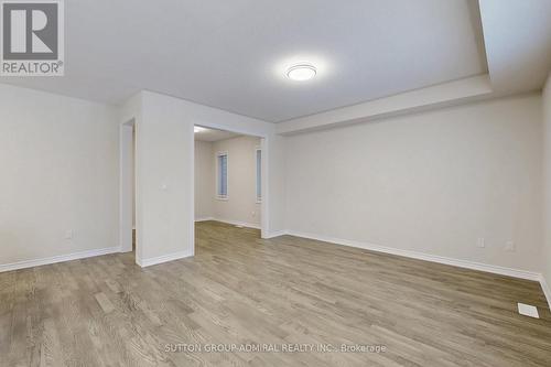 36 Hillcroft Way, Kawartha Lakes, ON - Indoor Photo Showing Other Room