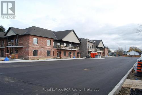 773 Princess Street, Wellington North (Mount Forest), ON - Outdoor