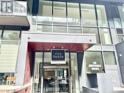 327 - 20 BRUYERES MEWS  Toronto, ON M5V 0G8