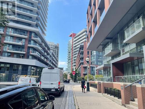 327 - 20 Bruyeres Mews, Toronto, ON - Outdoor