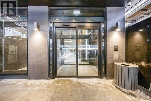 1011 - 120 Broadway Avenue, Toronto, ON - Indoor Photo Showing Other Room