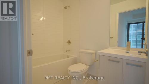 2410 - 20 Soudan Avenue, Toronto, ON - Indoor Photo Showing Bathroom