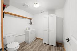 Powder room - 