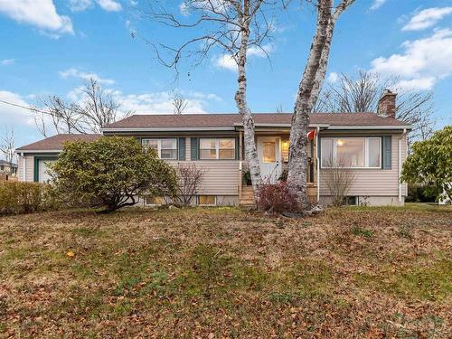 41 Raymoor Drive, Woodlawn, NS 