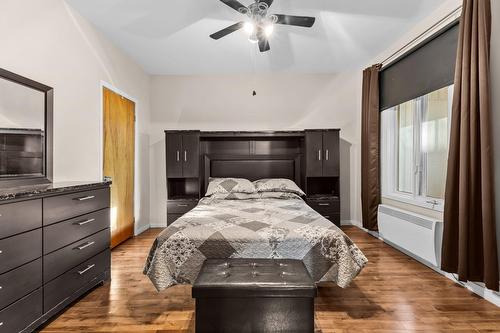 Kitchen - 4572  - 4576 Rue D'Iberville, Montréal (Le Plateau-Mont-Royal), QC - Indoor Photo Showing Kitchen With Double Sink