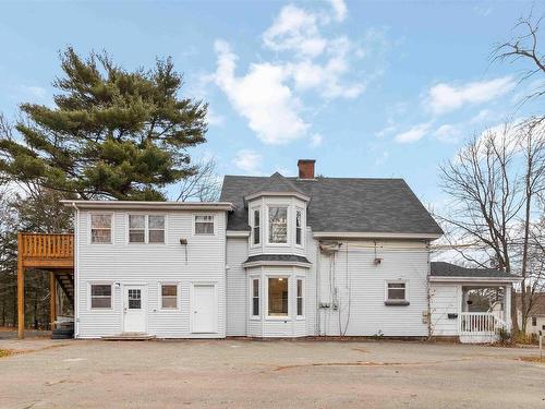 110 Dufferin Street, Bridgewater, NS 