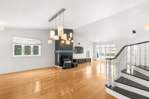 Living room - 7645 Place Monseigneur-C.-E.-Bourgeois, Trois-Rivières, QC - Indoor With Fireplace