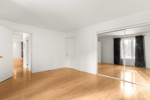 Primary bedroom - 7645 Place Monseigneur-C.-E.-Bourgeois, Trois-Rivières, QC - Indoor Photo Showing Other Room