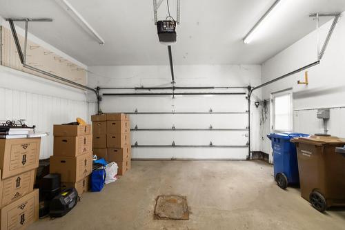 Garage - 7645 Place Monseigneur-C.-E.-Bourgeois, Trois-Rivières, QC - Indoor Photo Showing Garage