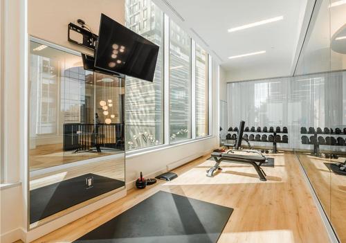 Other - 2305-1020 Rue De La Montagne, Montréal (Ville-Marie), QC - Indoor Photo Showing Gym Room