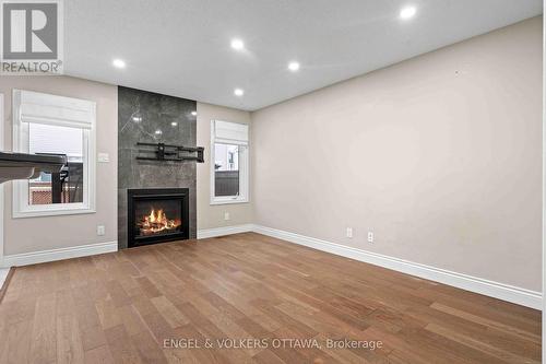 536 Broadleaf Street, Ottawa, ON - Indoor With Fireplace