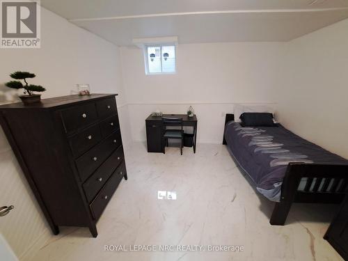 51 Briarsdale Crescent, Welland (N. Welland), ON - Indoor Photo Showing Kitchen