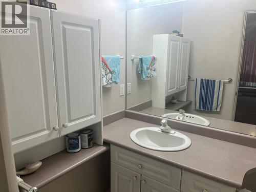 2 full bathrooms - 3221 Centennial Drive Unit# 401, Vernon, BC - Indoor Photo Showing Bathroom