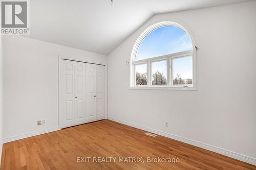 1650 Gourley Road, East Hawkesbury, ON - Indoor Photo Showing Other Room