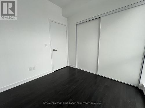 1021 - 31 Tippett Road, Toronto, ON - Indoor Photo Showing Other Room