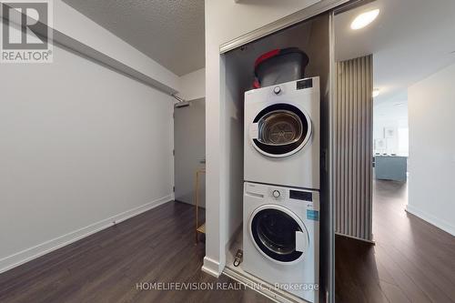 1211 - 50 Oneill Road, Toronto, ON - Indoor Photo Showing Laundry Room