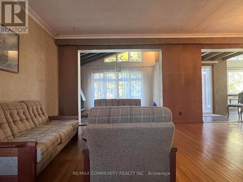 137 Birkdale Road, Toronto, ON - Indoor