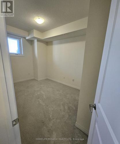 17 - 165 Tapscott Road, Toronto, ON - Indoor Photo Showing Other Room