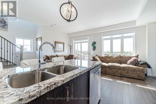 2 Seacoasts Circle, Vaughan, ON - Indoor Photo Showing Other Room