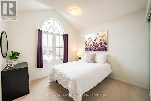 54 Gladys Clarkson Drive, Whitchurch-Stouffville, ON - Indoor Photo Showing Bedroom