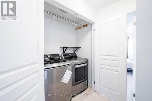 54 Gladys Clarkson Drive, Whitchurch-Stouffville, ON - Indoor Photo Showing Laundry Room