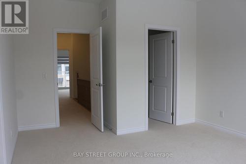 5 Harvey Bunker Crescent, Markham, ON - Indoor Photo Showing Other Room