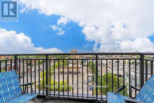 830 - 830 Lawrence Avenue, Toronto, ON - Outdoor With View