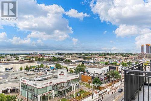 830 - 830 Lawrence Avenue, Toronto, ON - Outdoor With View