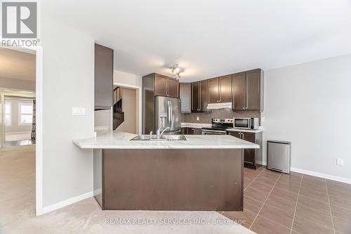 278 Gleave Terrace, Milton, ON - Indoor Photo Showing Kitchen