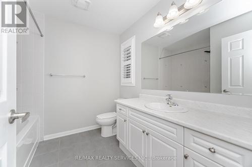 278 Gleave Terrace, Milton, ON - Indoor Photo Showing Bathroom