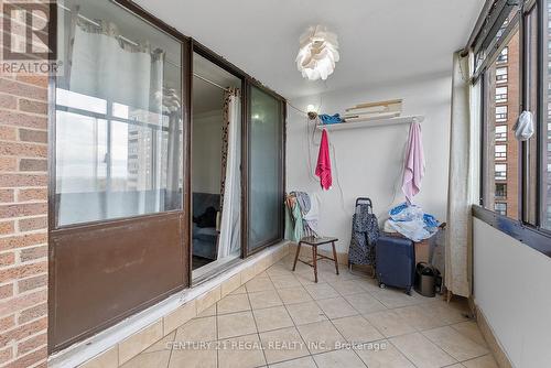 1009 - 18 Knightsbridge Road, Brampton, ON - Indoor Photo Showing Other Room