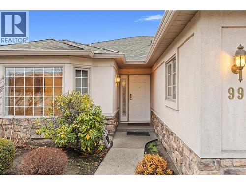 Front of House - 595 Yates Road Unit# 99, Kelowna, BC - Outdoor