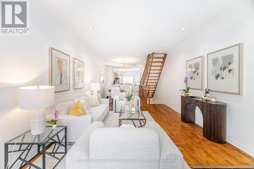 232 David Dunlap Circle, Toronto, ON - Indoor