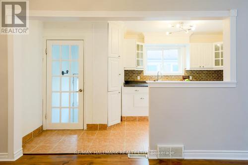 67 Trinnell Boulevard, Toronto, ON - Indoor Photo Showing Kitchen