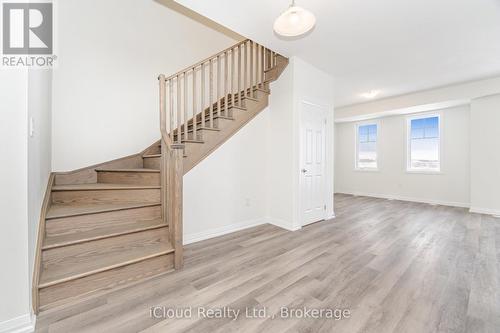 53 Stanley Avenue, Haldimand, ON - Indoor Photo Showing Other Room