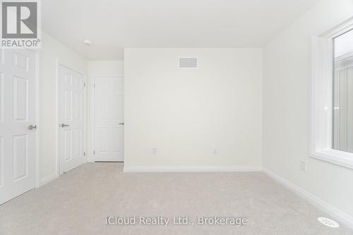 53 Stanley Avenue, Haldimand, ON - Indoor Photo Showing Other Room