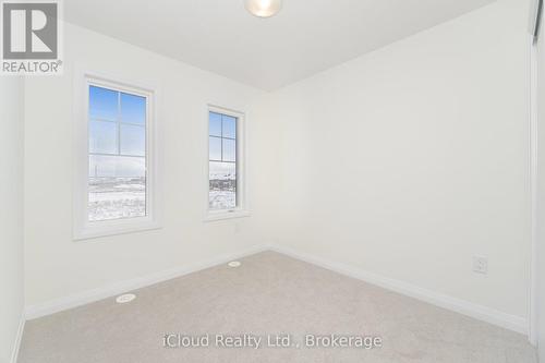 53 Stanley Avenue, Haldimand, ON - Indoor Photo Showing Other Room