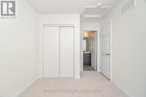 53 Stanley Avenue, Haldimand, ON - Indoor Photo Showing Other Room
