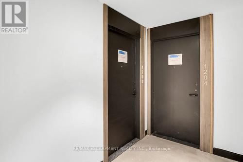 1203 - 220 Missinnihe Way, Mississauga, ON - 