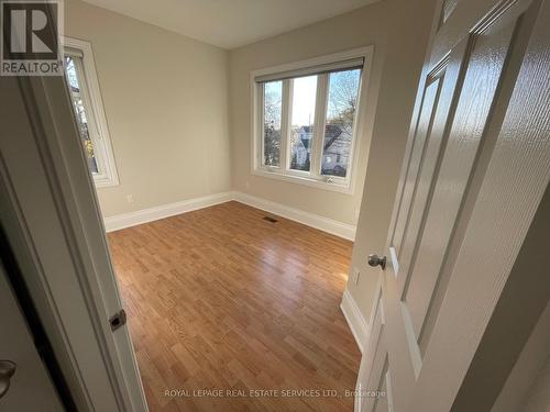 11 Uno Drive, Toronto, ON - Indoor Photo Showing Other Room