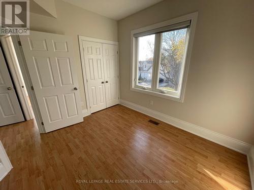 11 Uno Drive, Toronto, ON - Indoor Photo Showing Other Room