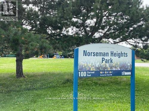 11 Uno Drive, Toronto, ON - Outdoor