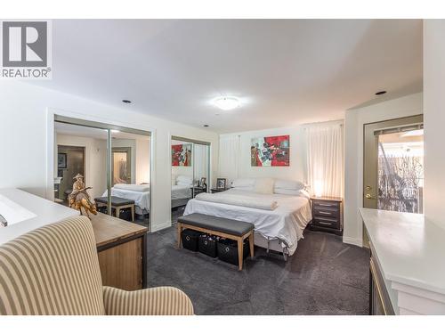 250 Marina Way Unit# 208, Penticton, BC - Indoor Photo Showing Bedroom