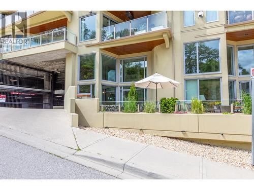 250 Marina Way Unit# 208, Penticton, BC - Outdoor