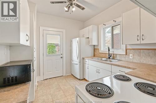 1575 Church Street, Windsor, ON - Indoor Photo Showing Kitchen With Double Sink