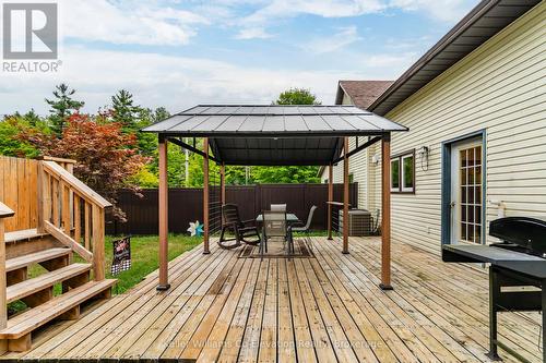 924 6 County Road S, Tiny (Wyevale), ON - Outdoor With Deck Patio Veranda With Exterior